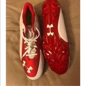 Under Armour Nitro Athletic Cleats